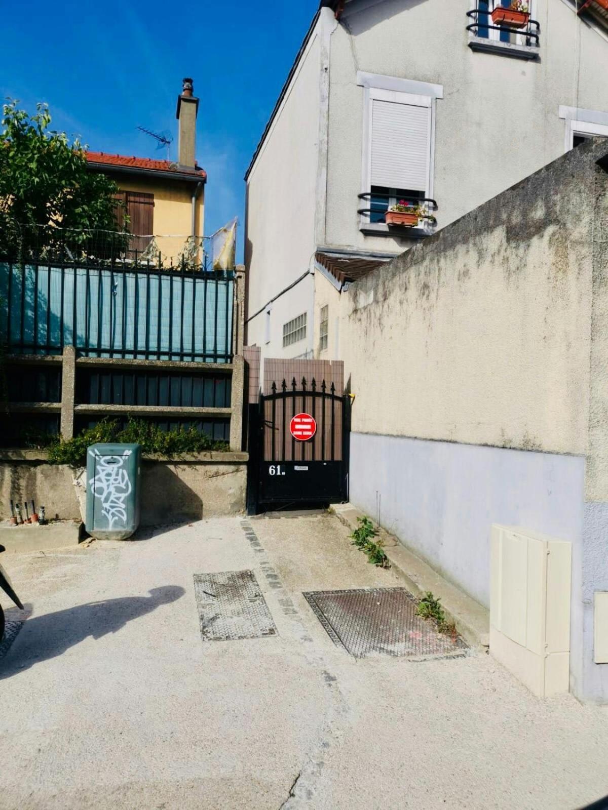 Appart'Hotel L'Express - 25Min De Paris 로맹빌 외부 사진